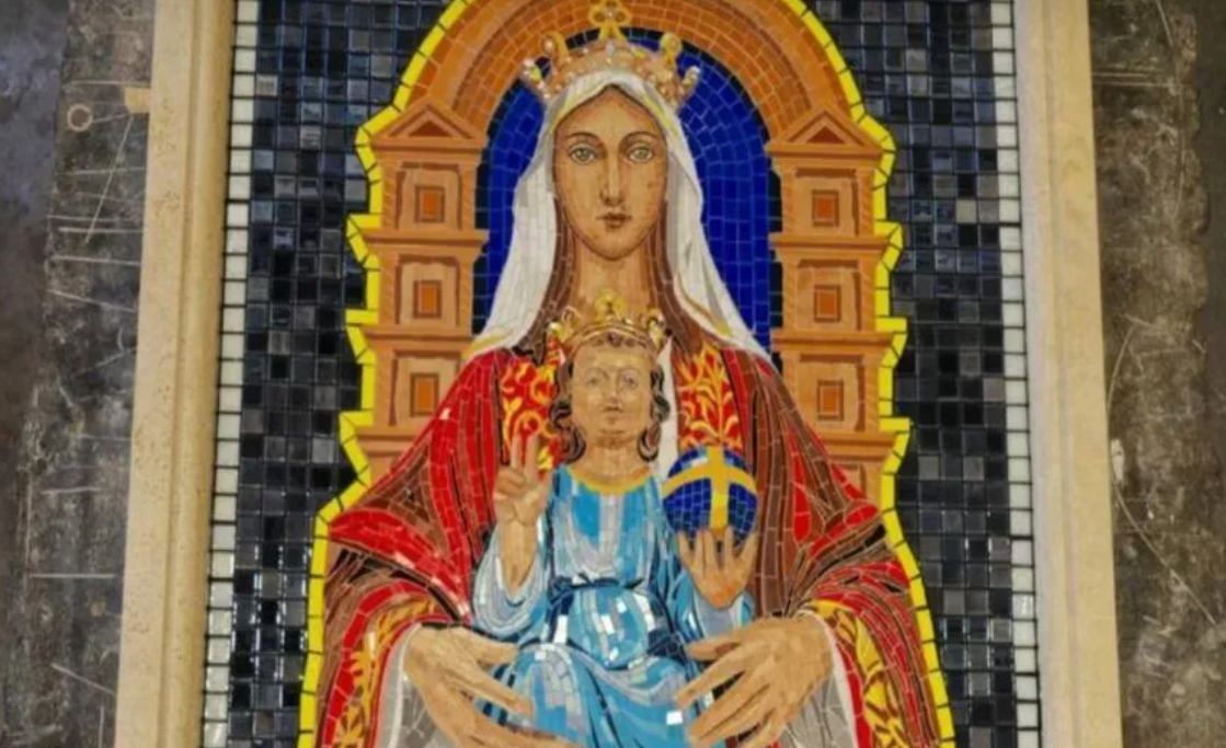 Develaron el mosaico de la Virgen de Coromoto en los jardines del Vaticano