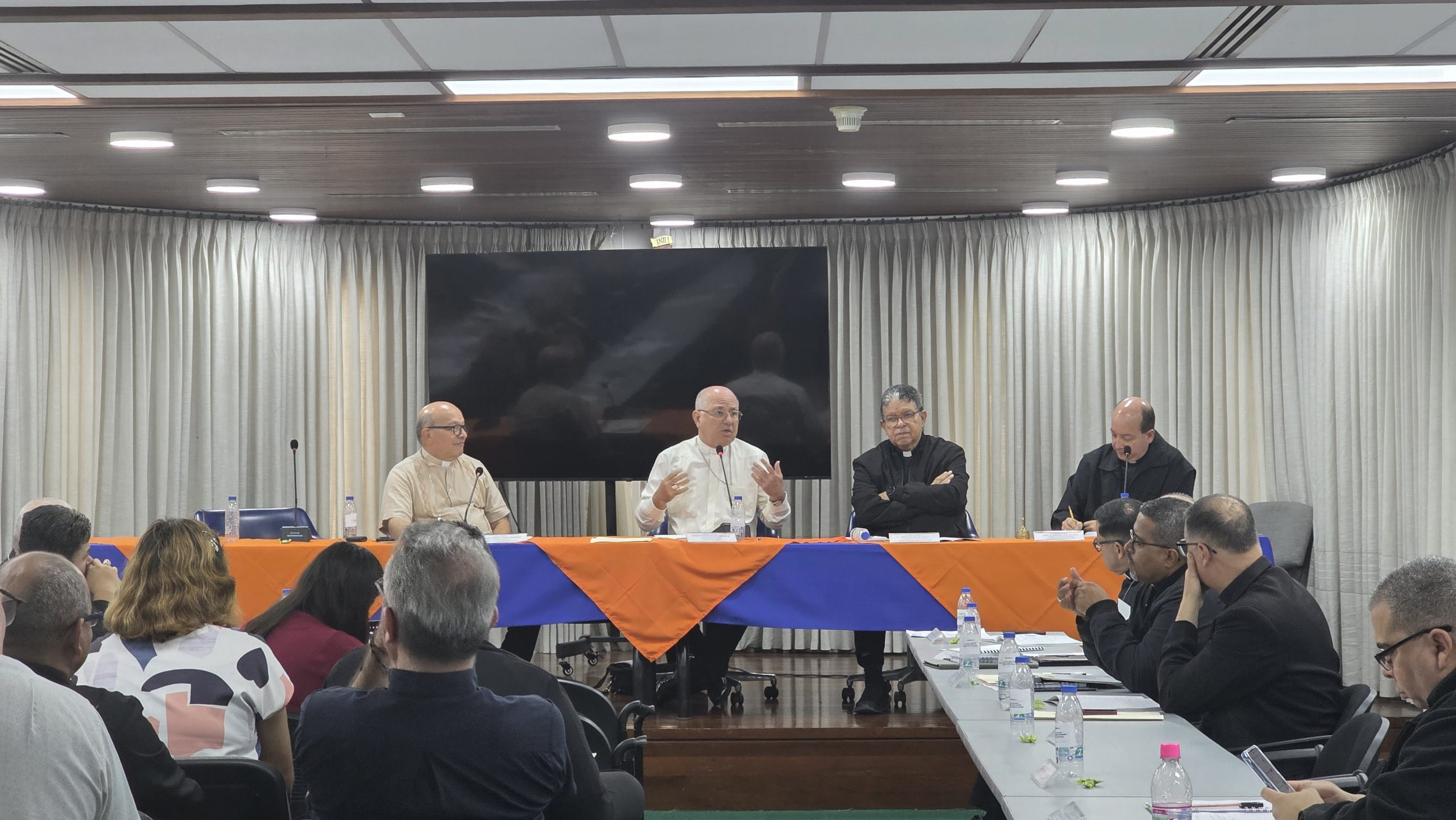 Con espíritu fraternal concluyó la jornada de las Comisiones Episcopales
