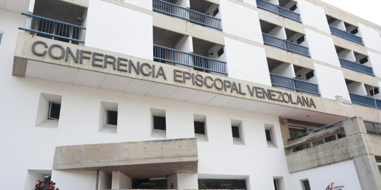 Conferencia Episcopal Venezolana habilita centros de acopio y red de ayuda, tras terremotos en Venezuela
