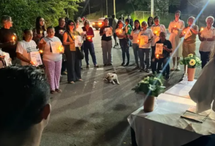 A un mes de la muerte de Carmen Teresa Navas, Iglesia Católica rindió emotivo homenaje, a las afueras de El Rodeo