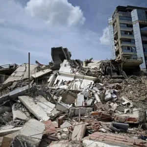 Venezuela: 2 terremotos y 260 bombas de Hiroshima.Una oportunidad para la reconstrucción nacional