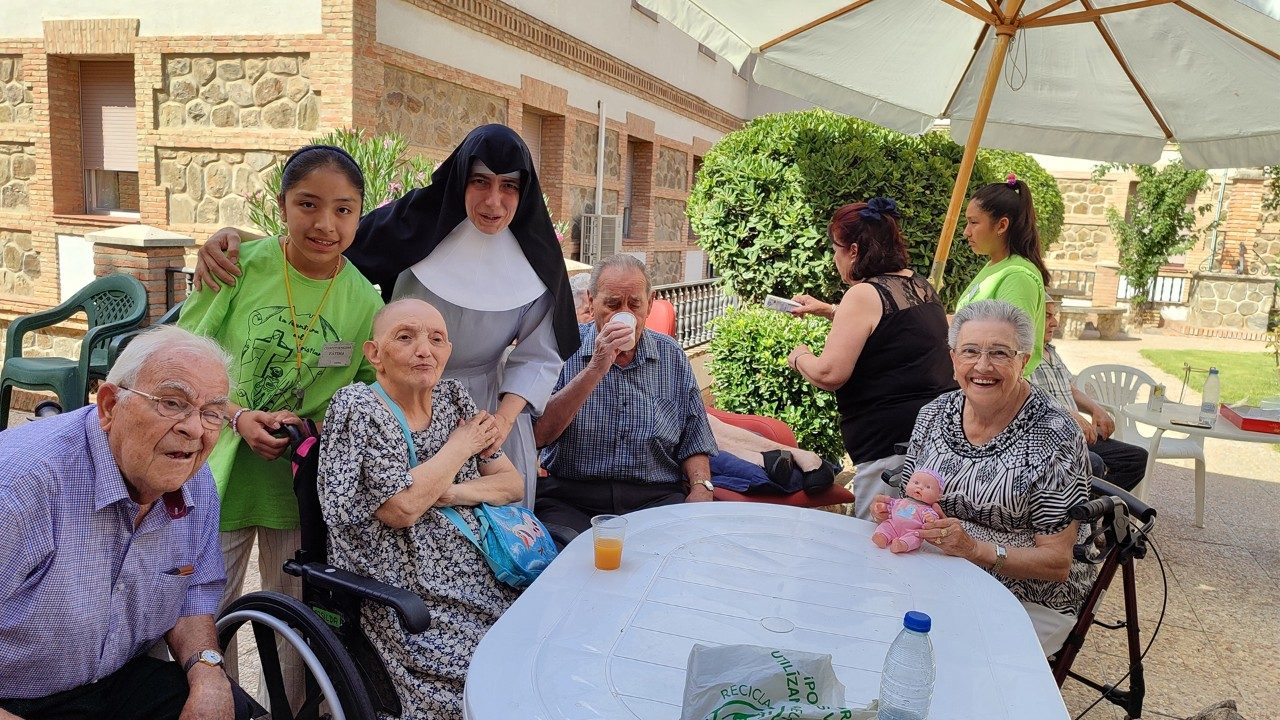 Jornada de los Abuelos: Transmitamos la ternura de Dios a cada anciano