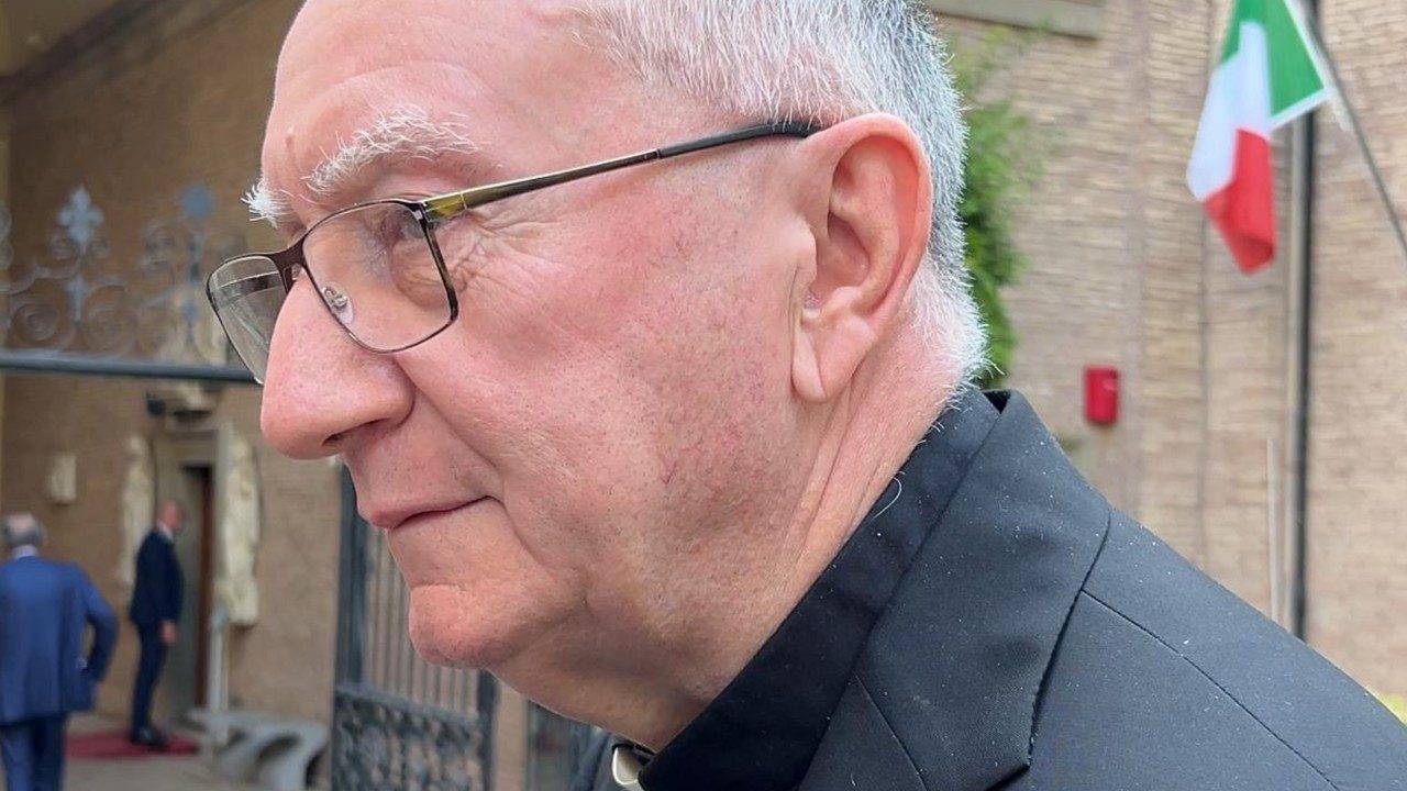 Parolin: en Ucrania aún no hay paz; en Irán, hay que volver a las negociaciones