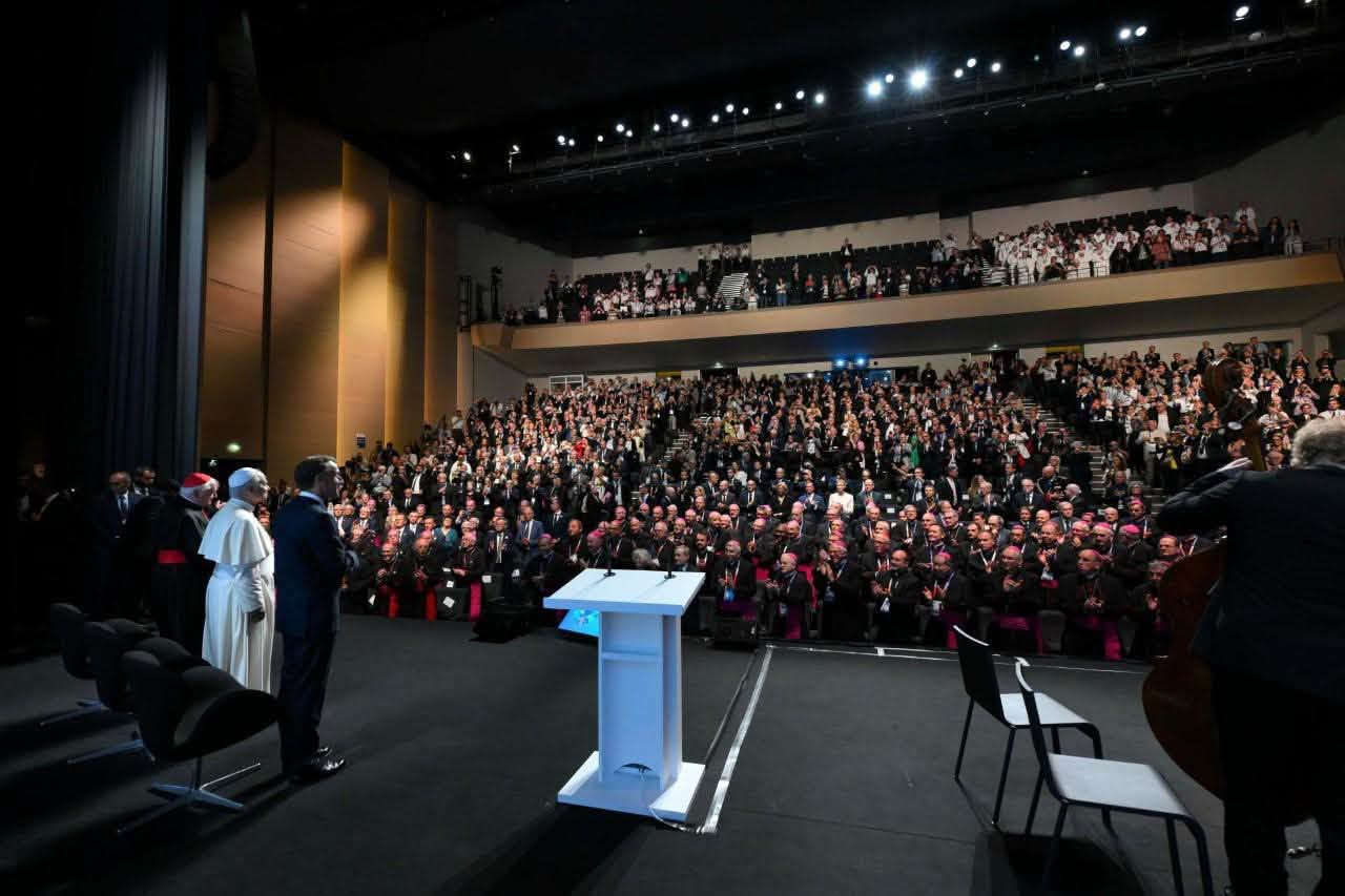 León XIV y su gran discurso europeísta en Francia: de las raíces de Europa para poder mirar su futuro y las enseñanzas de Schuman al mundo de hoy